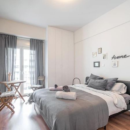 Modernised Athenian Apartment /W 2Br & 2Ba Bagian luar foto